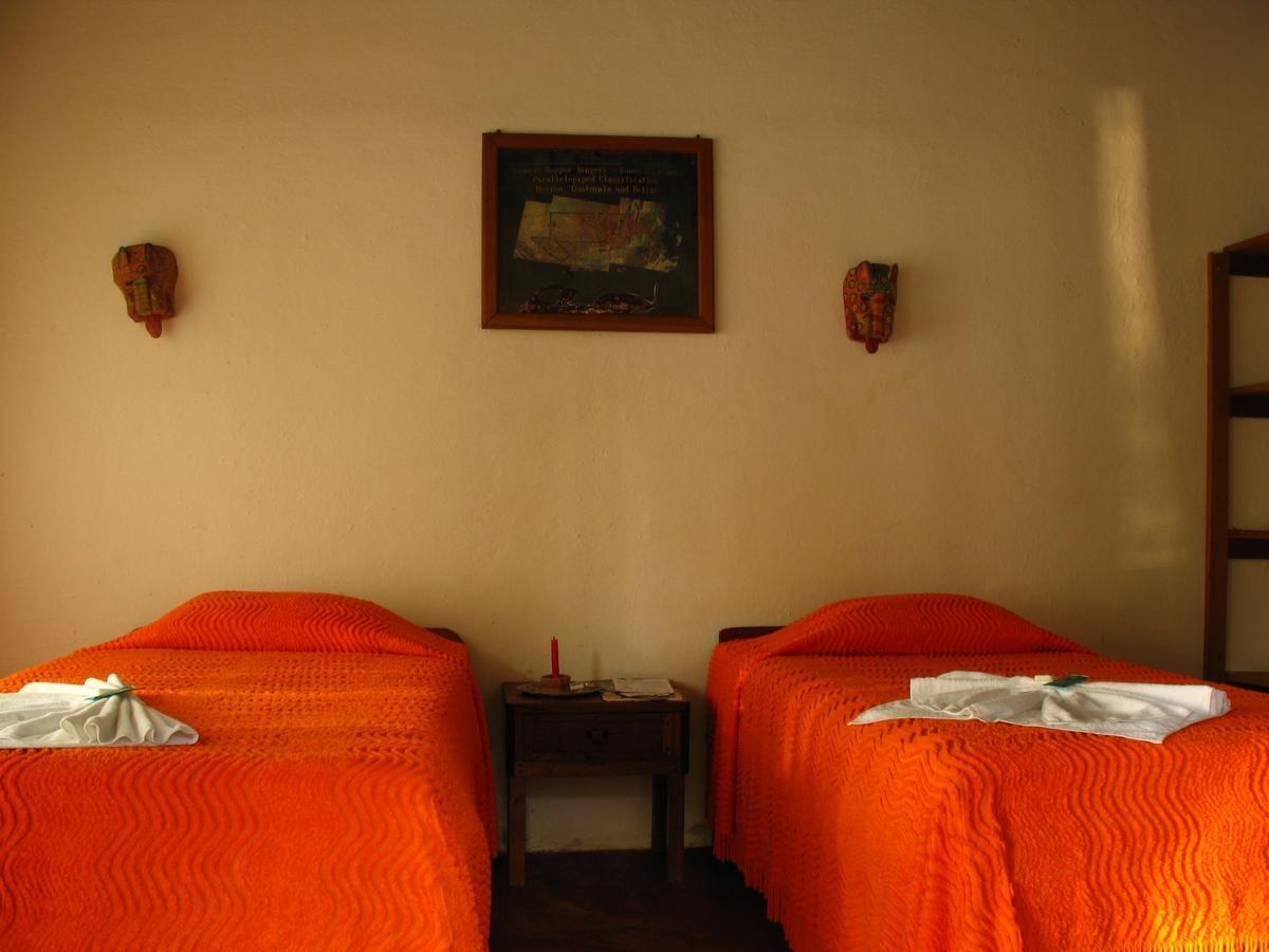 Ecolodge El Sombrero Laguna Yaxhá Habitación foto